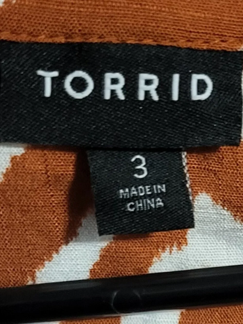 NWOT TORRID SLEEVELESS BLOUSE SZ 3X - Picture 4 of 6